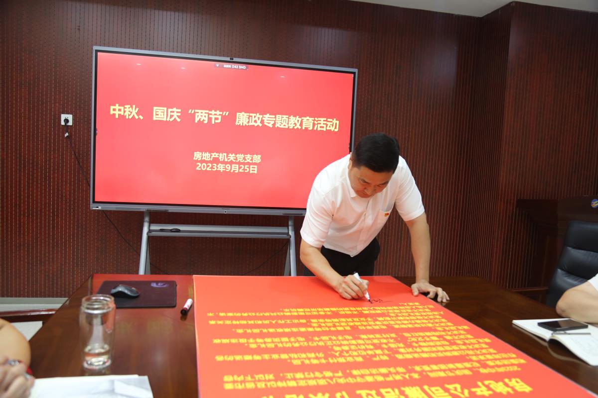 1695895710989086309.jpg 0O6A2502.jpg