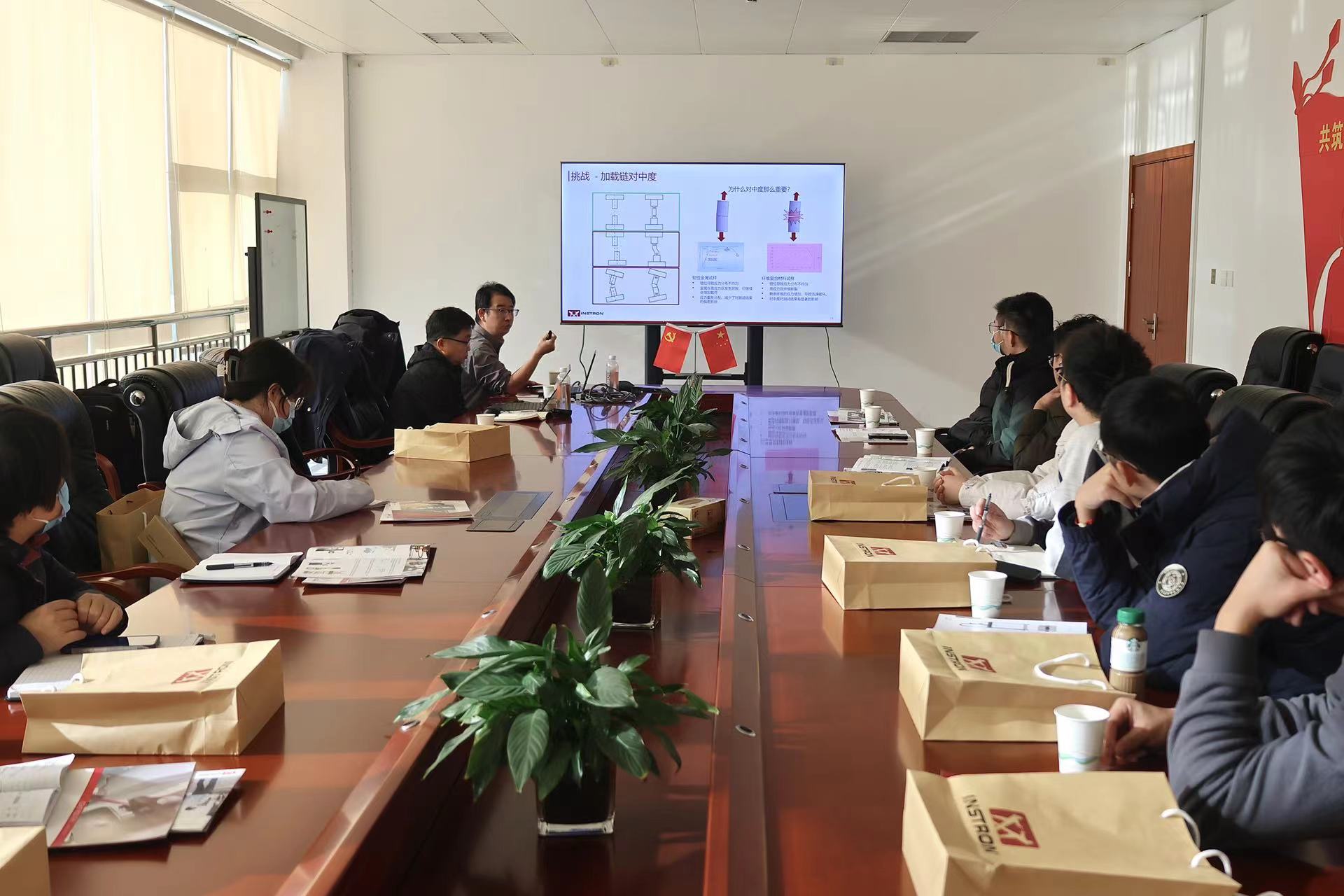 1701411577138029348.jpg 1.jpg